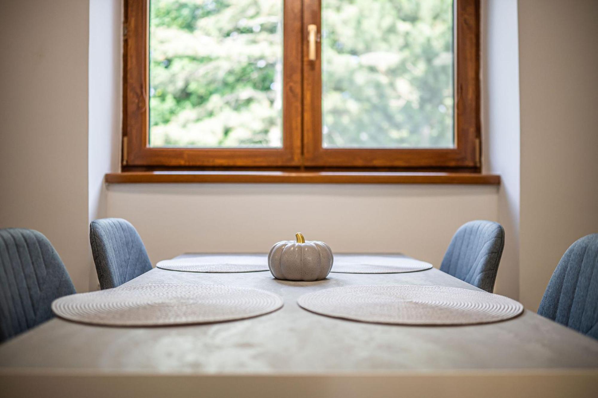 Nitra Castle Suite - Modern Elegance & Serenity 外观 照片